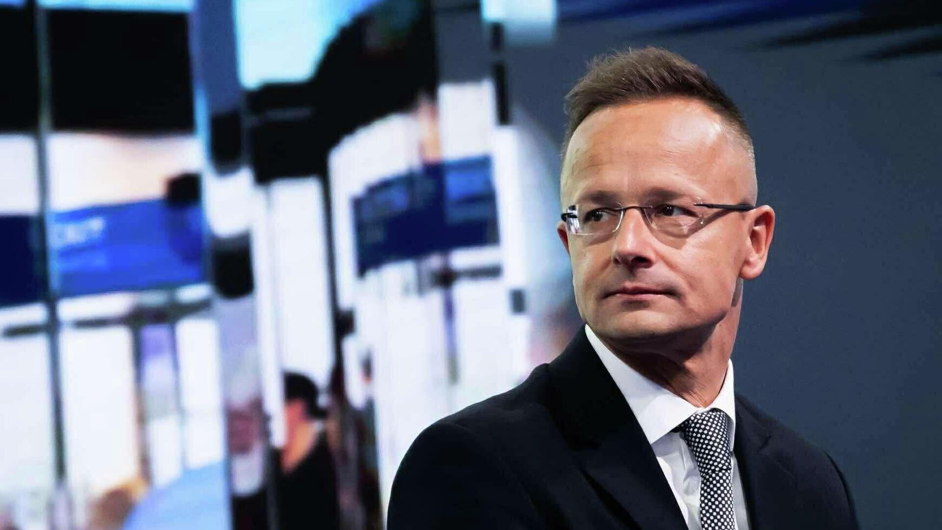 ЕС не может дать Украине гарантий безопасности, заявил Сийярто
